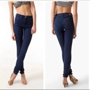 BDG Ankle Cigarette Dark Wash Jeans Sz 28